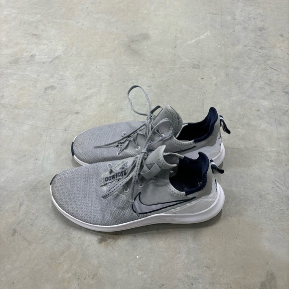 Nike React Element 55 Dallas Cowboys Navy Blue Shoes Women's 7.5 - Picture 1 of 7